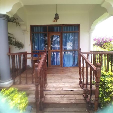 Hotel In Ras Nungwi Buitenkant foto